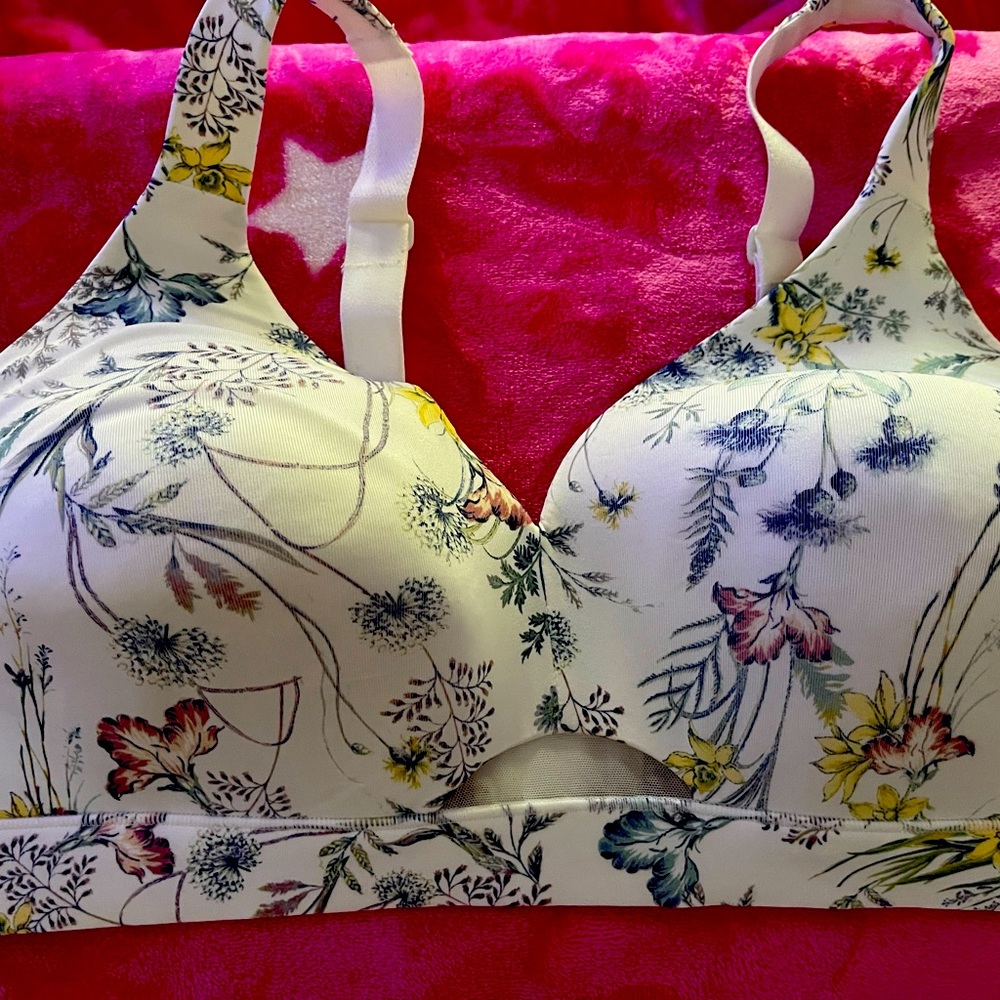 Cacique Comfort Bliss Lightly Lined No Wire Bra